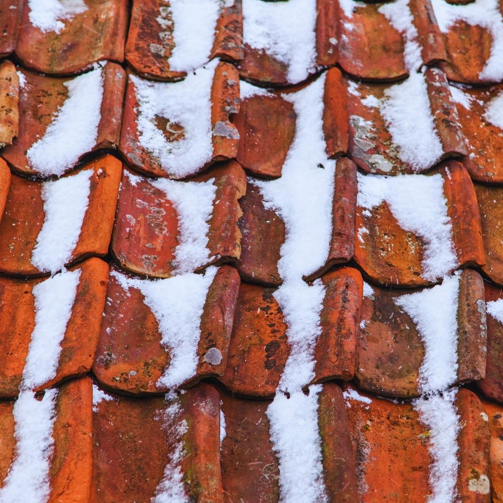 roof tile replacement